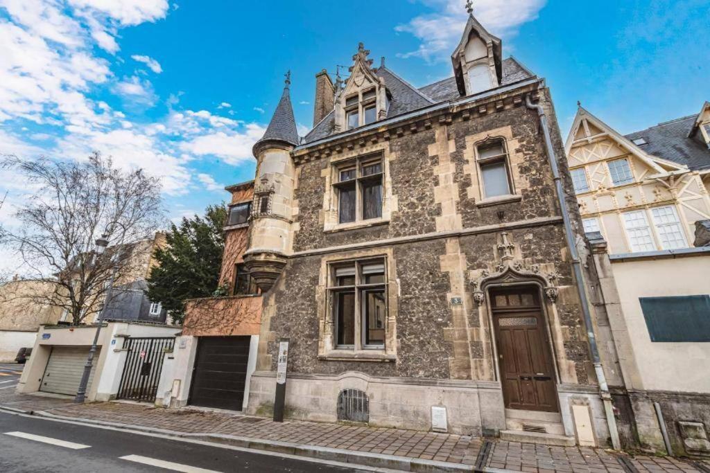 Apartamento Steam, Baignoire Balneo Et Clim Reims Exterior foto